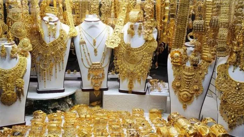أسعار الذهب.. عيار 18 بـ 702 وعيار 21 يسجل 820 جنيها للجرام