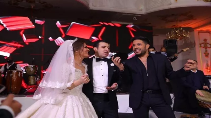 بالصور.. حماقي وبوسي والليثي يشعلون زفاف محمد سلية بحضور الوزراء والمشاهير 