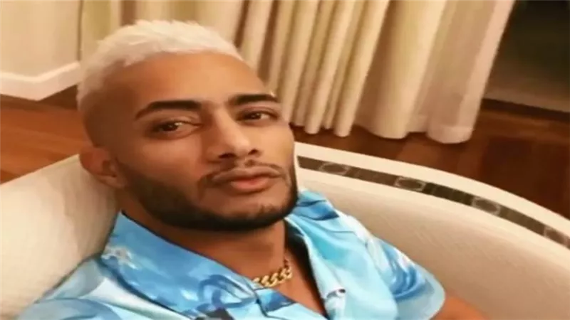 بالفيديو| «هنمشي الكون على كيفنا».. محمد رمضان يحتفل بعودته من الإيقاف