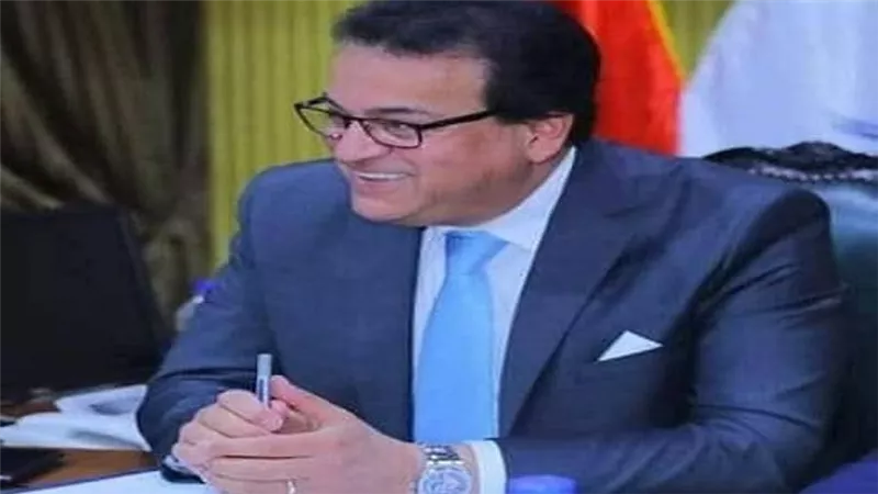وزير التعليم العالي يهنئ أساتذة الجامعات المعينين في «النواب»