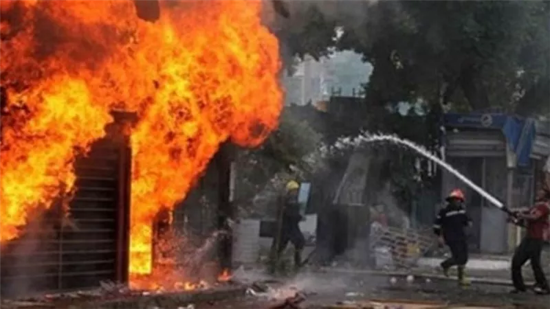 عاجل.. «بسبب منعهم من دخوله».. حبس شخصين أشعلا حريق في ملهى ليلي بالعجوزة 