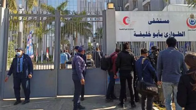 ننشر صورة أول طبيب في مصر يحصل على لقاح كورونا