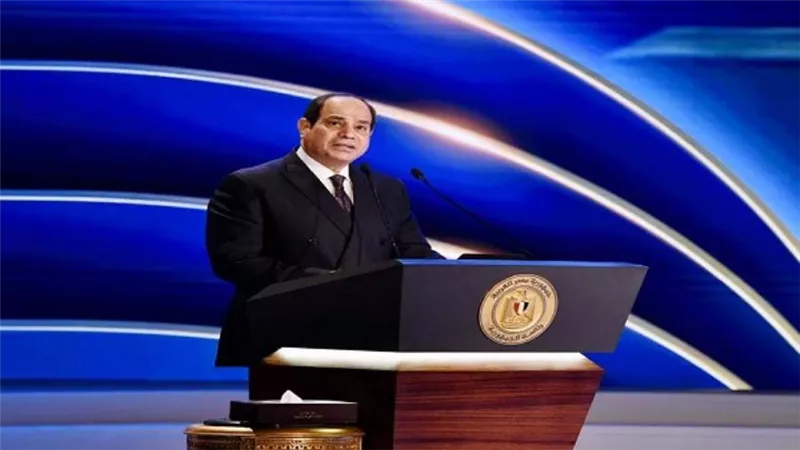 بالصور | في ذكرى 25 يناير وعيد الشرطة.. هاشتاج «السيسي منقذ مصر» يجتاح «تويتر»