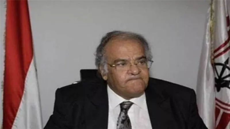 إصابة رئيس الزمالك الأسبق وعائلته بفيروس كورونا 