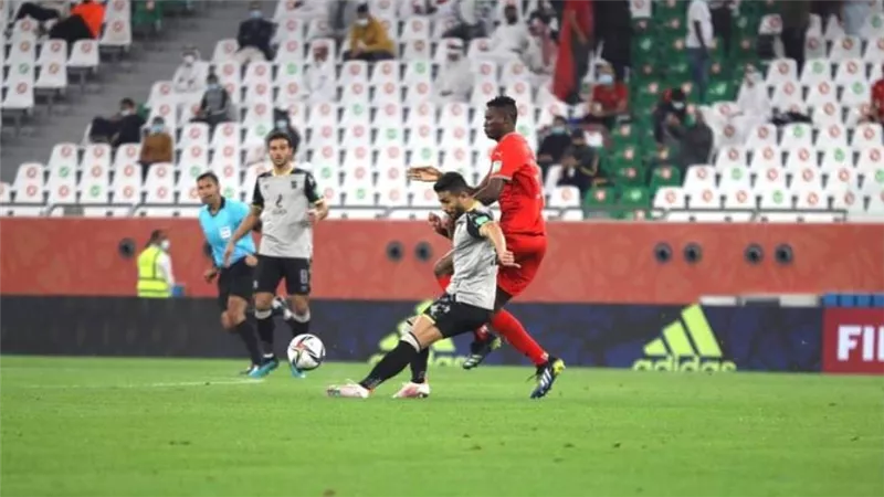 كأس العالم للأندية.. الأهلي يُنهي الشوط الأول بهدف في شباك الدحيل
