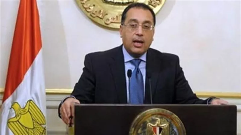 عاجل.. مدبولى يتفقد مشروع 