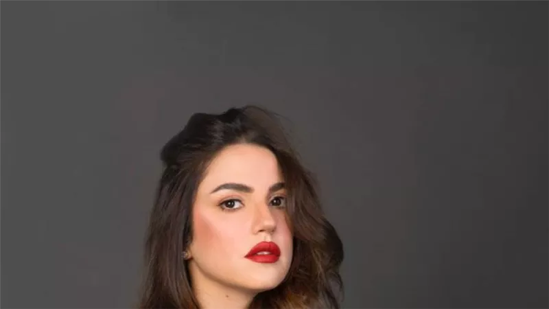 رسميا النجمة درة بطلة بين 