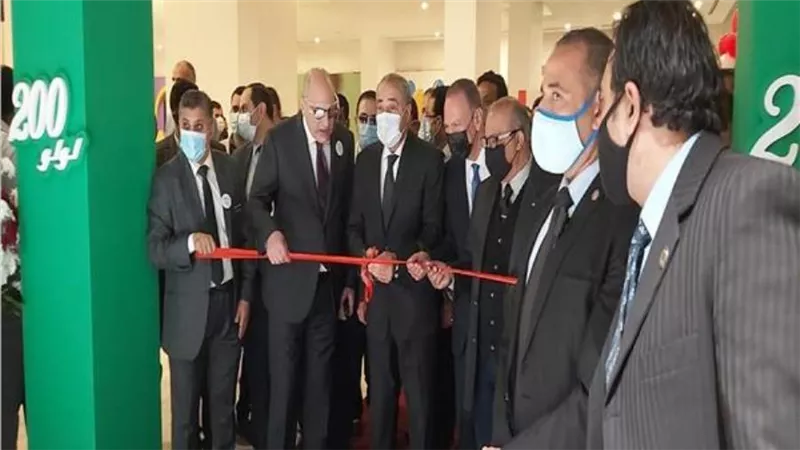 بتكلفة 165 مليون جنيه .. وزير التموين يفتتح  فرع هايبر لمجموعة اللولو الدولية   