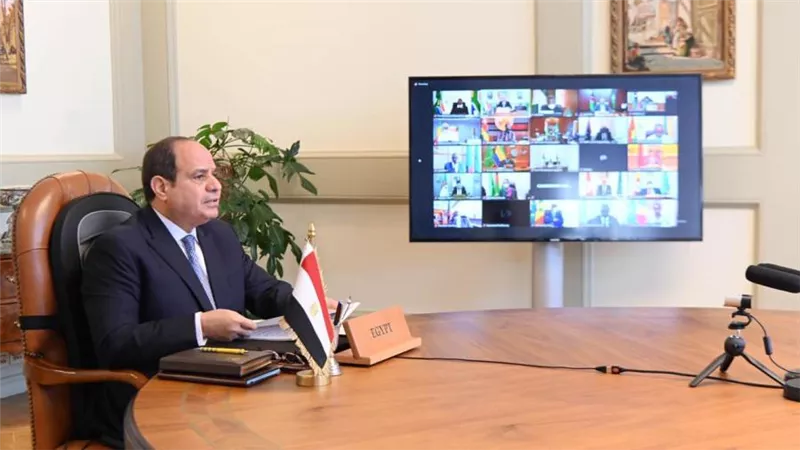 السيسي يوجه بتعزيز الجهود القارية لمكافحة كورونا داخل إفريقيا بمؤتمر القمة 