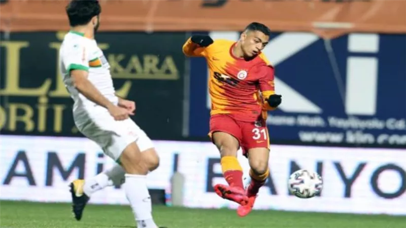 جالاتا سراي يتصدر الدوري في ليلة حرم القائم مصطفي محمد من التسجيل