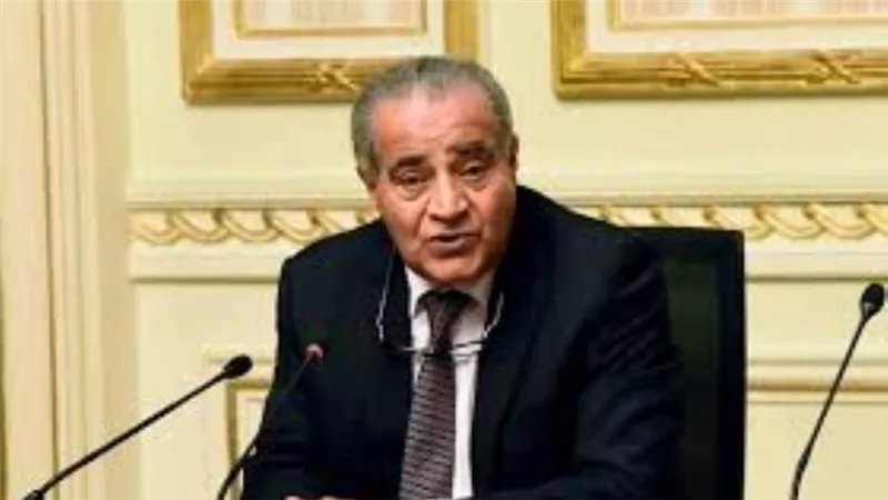 للتأكد من وصول الدعم لمستحقيه.. وزير التموين يوجه بحملات مكثفة على المخابز 