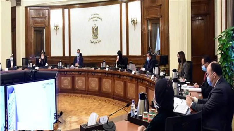 مدبولى يستعرض تفاصيل مقترح الخطة الاستثمارية لوزارة النقل للعام المالي 2021- 2022 