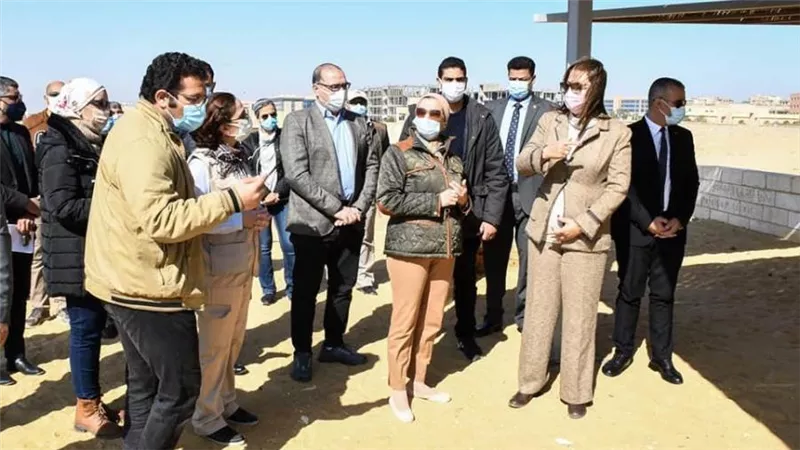 لبحث أوجه الاستثمار..وزيرتا البيئة والتخطيط في زيارة لمحمية الغابة المتحجرة 