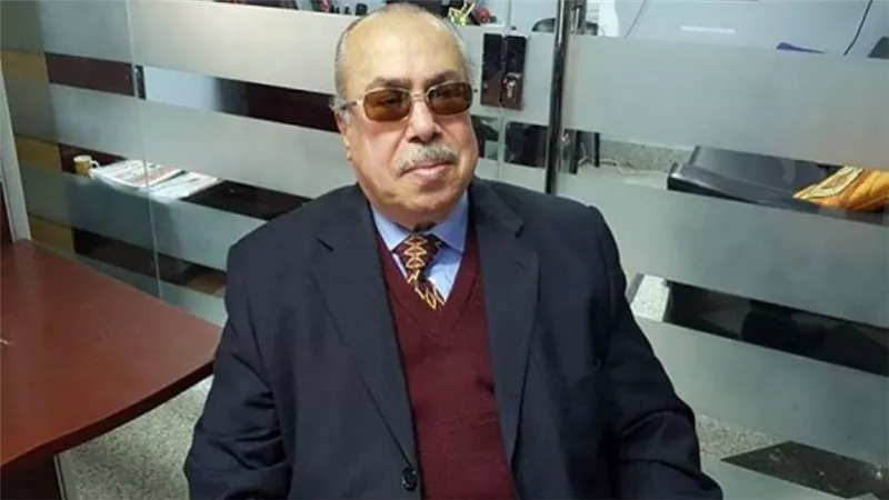 وفاة الكاتب الصحفي عباس الطرابيلي متأثرًا بفيروس كورونا