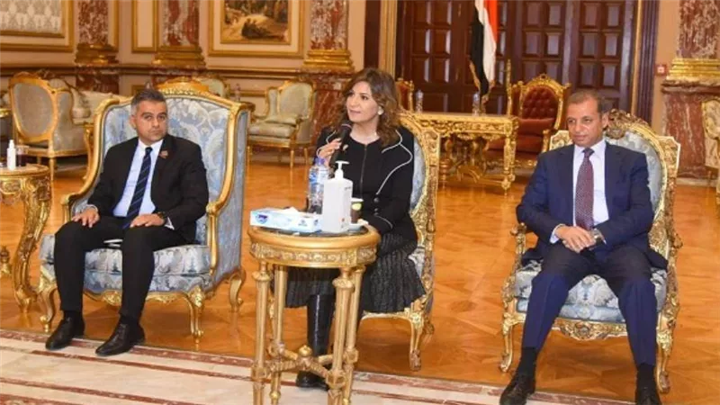 بالصور | وزيرة الهجرة: نستهدف تعريف الدارسين بالخارج بطبيعة الحياة البرلمانية 