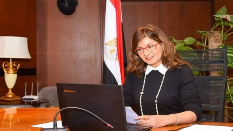 نبيلة مكرم: مصر ليست دولة مُصدرة للهجرة فقط بل مهجر أيضا