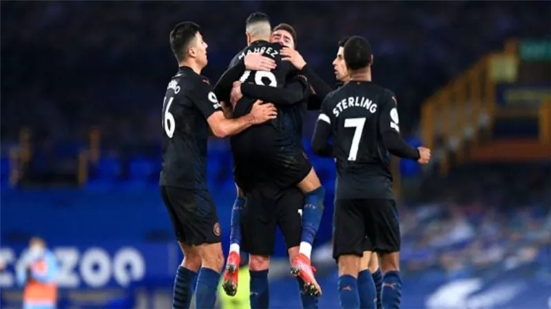 مانشستر سيتي يهزم إيفرتون بهدفين في كأس الاتحاد الإنجليزي