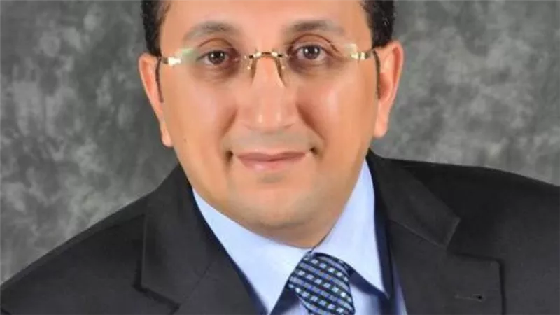 النائب إيهاب رمزي يطالب الحكومة بخطة وميزانية عاجلة لتطوير السكة الحديد