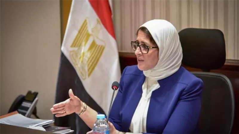 تمهيدًا لتصنيع لقاح كورونا.. وفد من خبراء الصين يصل مصر لمعاينة خطوط الإنتاج