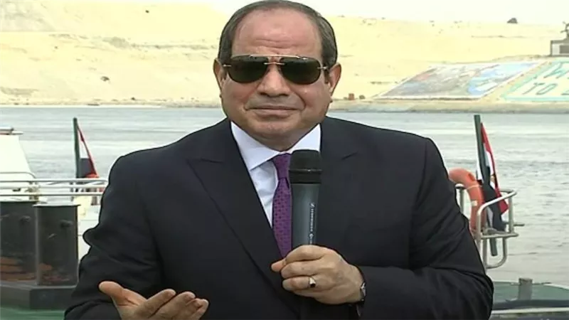 بالفيديو | السيسي للمصريين بعد أزمة السفينة: 