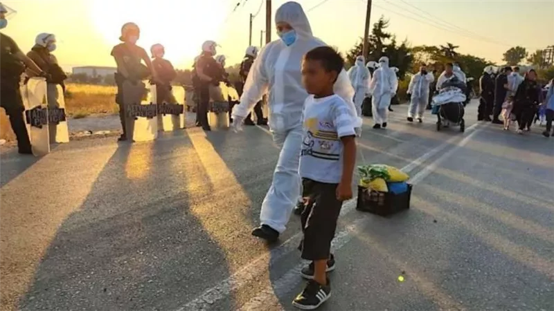 اليونان والاتحاد الأوروبي يطالبان 