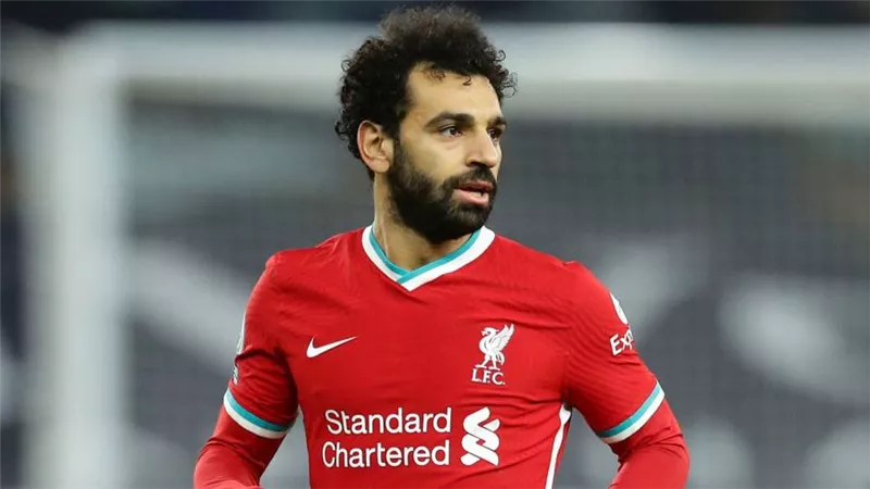 صلاح أساسيًا في تشكيل ليفربول لمواجهة أرسنال في الدوري الإنجليزي 