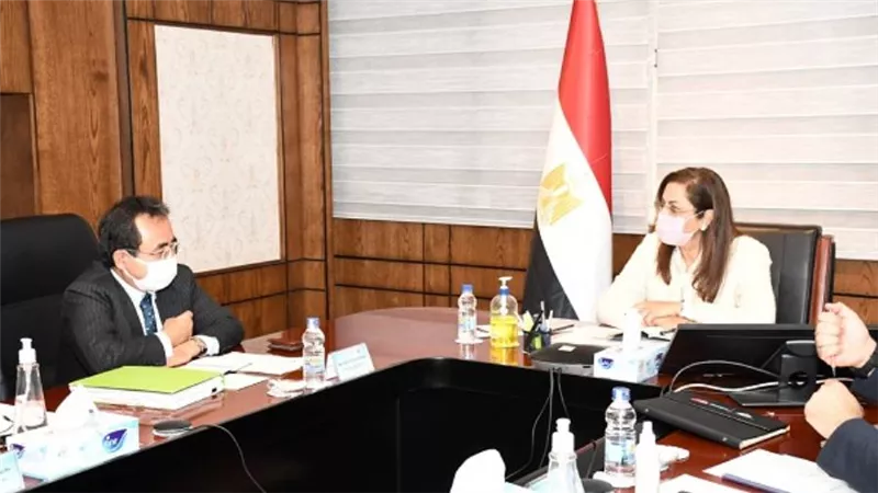بالصور | لبحث أوجه التعاون المستقبلية.. وزيرة التخطيط تستقبل مدير 