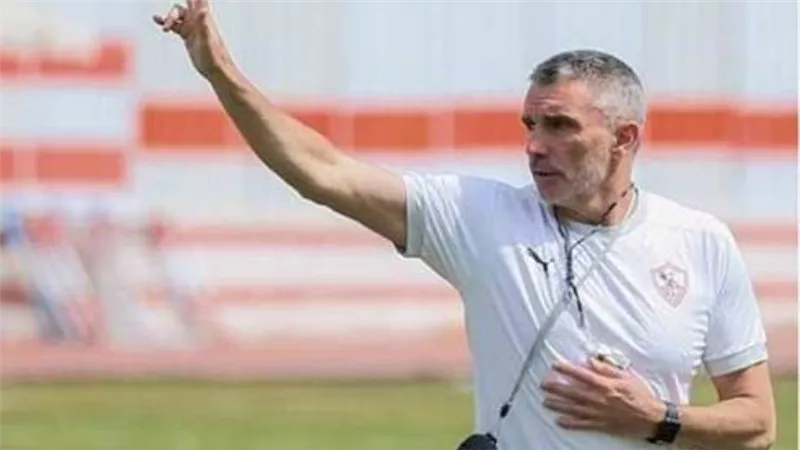 كارتيرون يعلن قائمة الزمالك للقمة ..تعرف عليها  