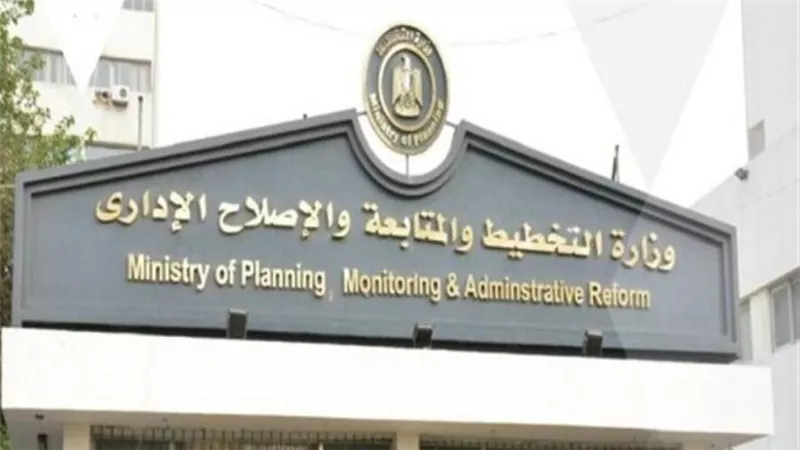 خلال أسبوعها الأول.. أكثر من 8600 شاب سجلوا في 