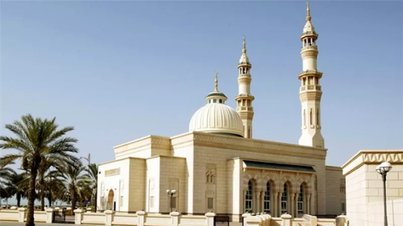 وزير الأوقاف يعتمد 35 مليونًا من الموارد الذاتية لعمارة المساجد
