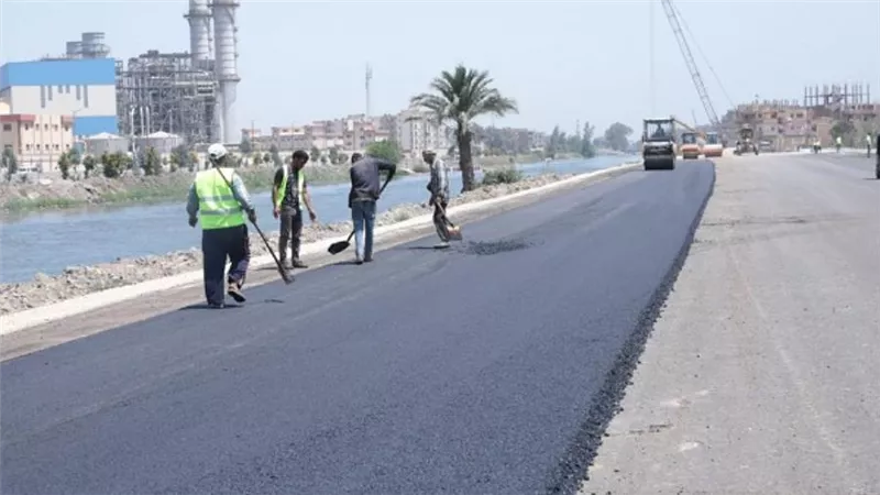 بالصور | بطول 73 كم.. الوزير يتفقد مشروع إنشاء طريق حر شرق الرياح التوفيقي 
