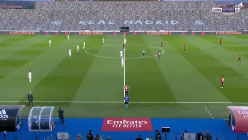 ريال مدريد يهدد صدارة أتلتكو لليجا بالفوز على أوساسونا بهدفين 