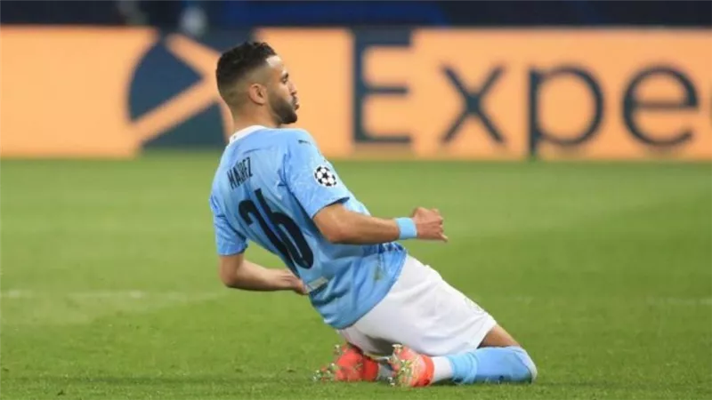 ثنائية محرز في مرمى باريس تقود مانشستر سيتي لنهائي دوري أبطال أوروبا