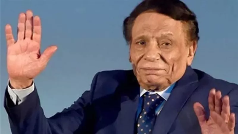 عادل إمام يهنىء متابعيه بمناسبة حلول عيد الفطر المبارك (تدوينة)