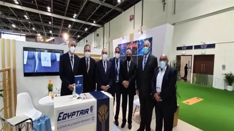 وزير الطيران يشارك في معرض سوق السفر العربي