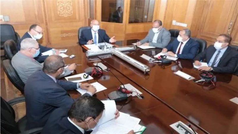خلال تكريم عدد من قائدي القطارات.. كامل الوزير: الغلق الفوري لكل الفتحات الموجودة بأسوار السكة الحديد  