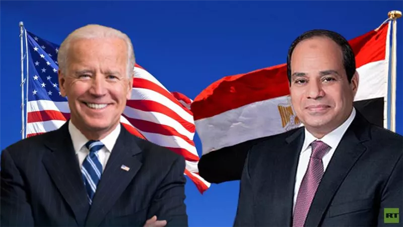 السيسي يتلقى اتصالًا من الرئيس الأمريكي لبحث وقف العنف في الأراضي المحتلة
