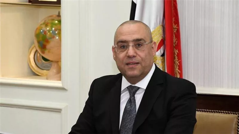 الإسكان تصدر 12 قرارًا بإزالة مخالفات البناء بمدن العبور وبني سويف