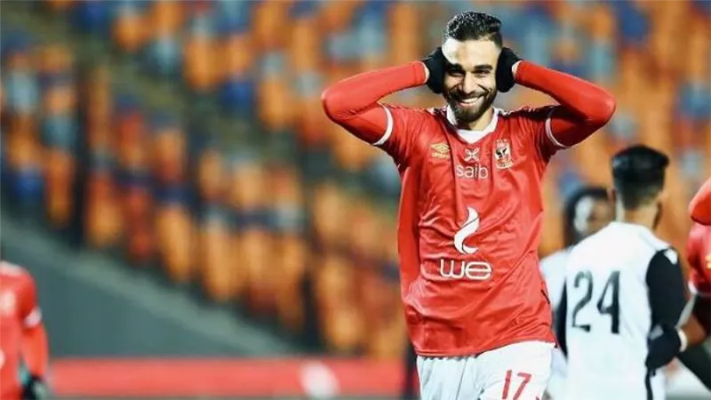  قناة الأهلي: السولية لن يرحل عن الفريق.. وهذه حقيقة الصفقة التبادلية مع بيراميدز