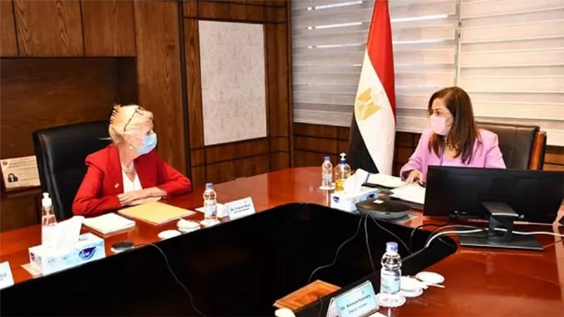 بالصور | وزيرة التخطيط تستعرض خطة تنمية الأسرة في لقاء ممثلة صندوق الأمم المتحدة للسكان