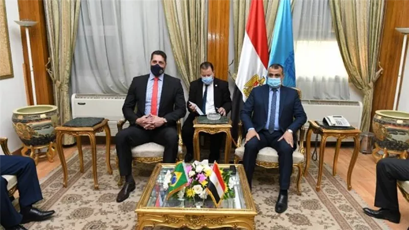 بالصور | لتعزيز الشراكة الاستراتيجية.. مباحثات بين «العربية للتصنيع» ووفد برازيلي