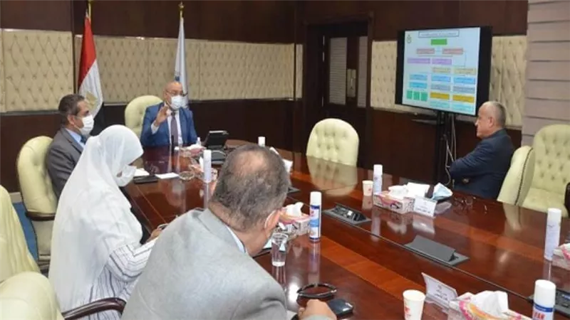 بالصور | الجزار يتابع موقف البت في طلبات التصالح على مخالفات البناء بالمدن الجديدة