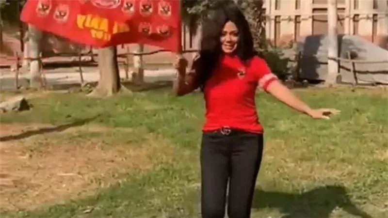 «العاشرة يا أهلي».. رانيا يوسف تحتفل بفوز الأهلي على الترجي (تدوينة)