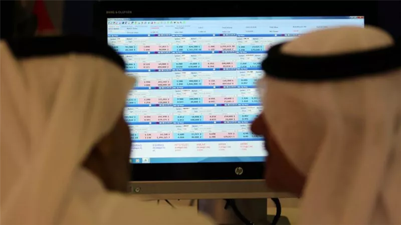 بورصة دبي تعاكس أسواق الخليج الرئيسية 