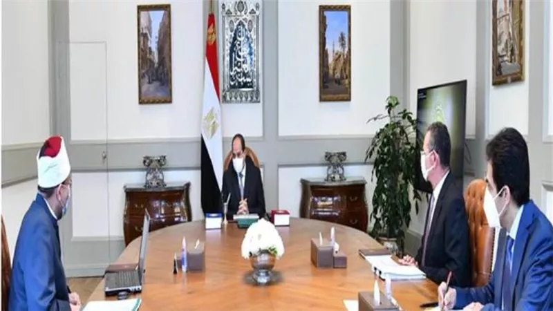  السيسي يؤكد لوزير الأوقاف: ضرورة صون مال الوقف وتنميته وحسن إدارته 