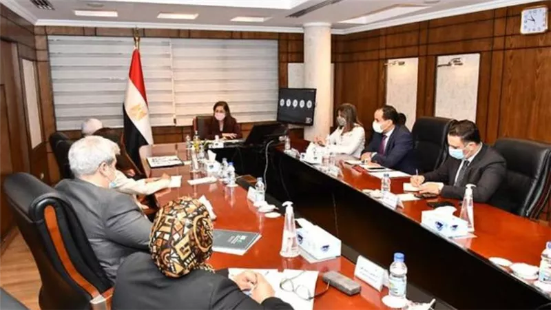 تفاصيل اجتماع وزيرة التخطيط مع الرئيس التنفيذي للمؤسسة الإسلامية لتأمين الاستثمار 