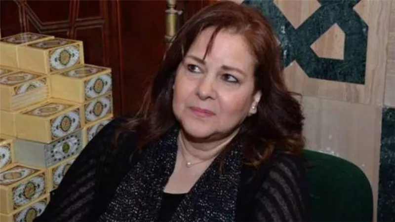 الصحة تكشف آخر تطورات حالة الفنانة دلال عبد العزيز (فيديو)