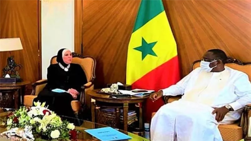 بالصور | وزيرة التجارة تنقل رسالة من الرئيس السيسي لنظيره السنغالي بالعاصمة داكار