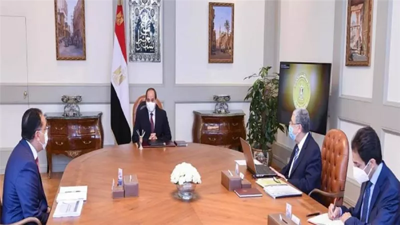 عاجل | الرئيس السيسي يوجه بإعداد استراتيجية وطنية متكاملة لإنتاج الهيدروجين الأخضر