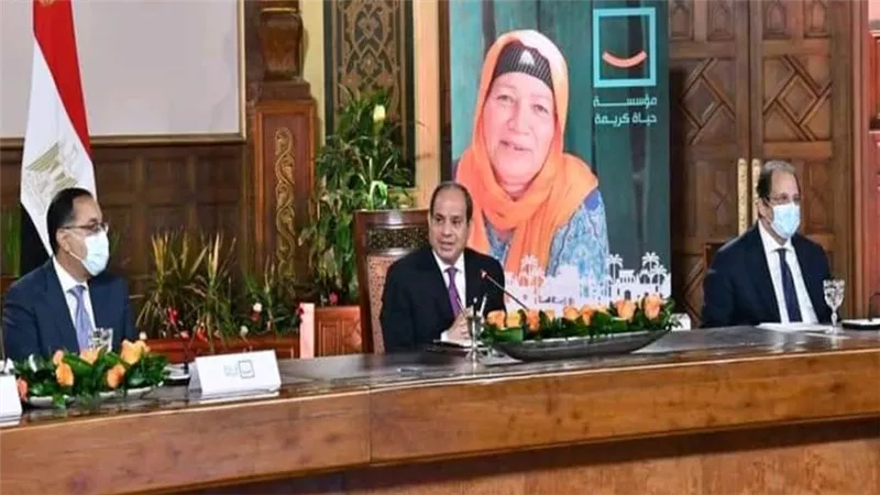 السيسي: موازنة حياة كريمة تتحخطى الـ700 مليار جنيه 